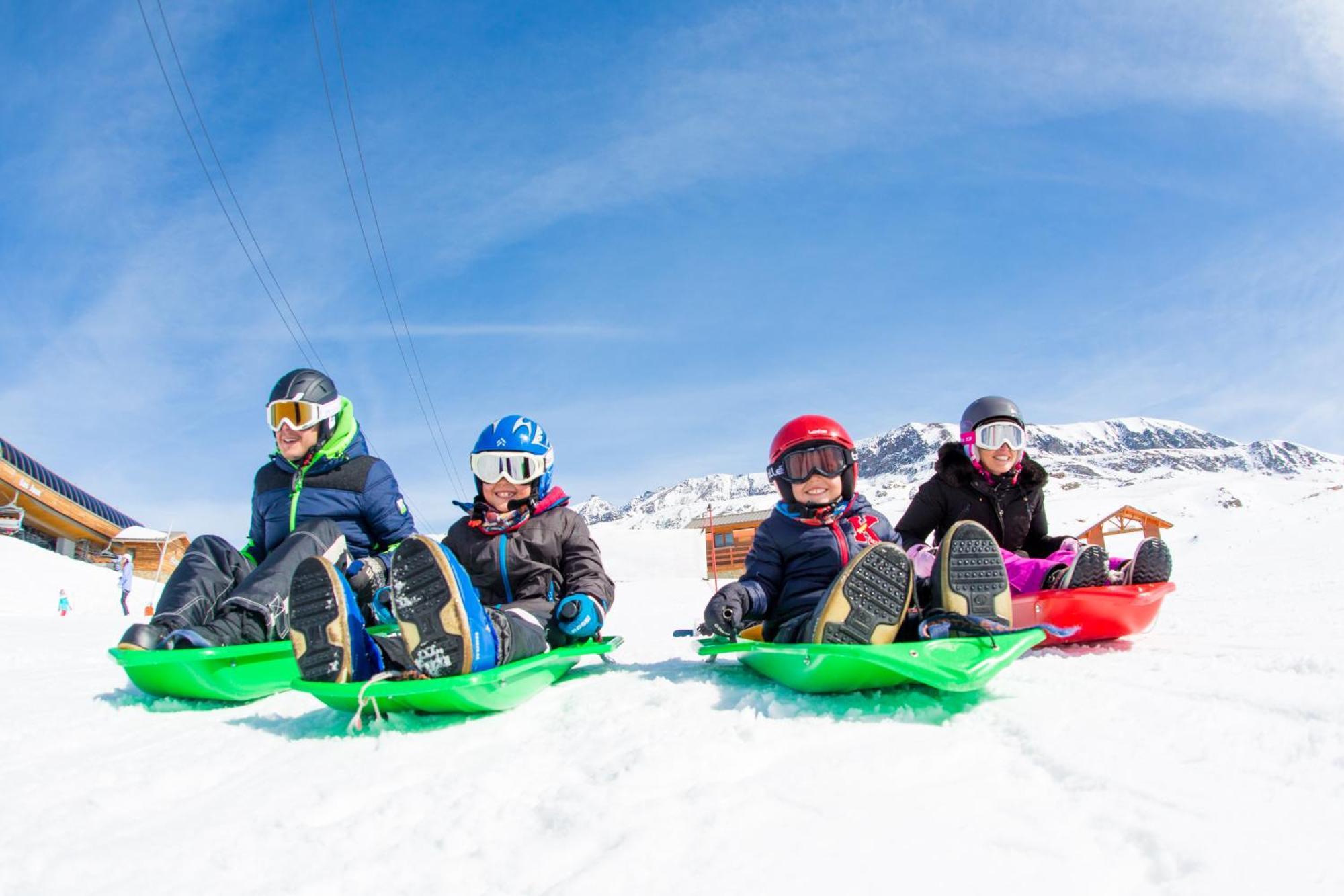 Chalet Alpe D'Huez 1850-Sea And Mountain Pleasure Avec 2 Appartements- 1 Appartement 3 Chambres 8 Couchages - 3 Salles D'Eau Et 1 Appartement 5 Chambres 12 Couchages 5 Salles D'Eau - Jacuzzi Et Sauna -Pieds Des Pistes Et Centre 외부 사진