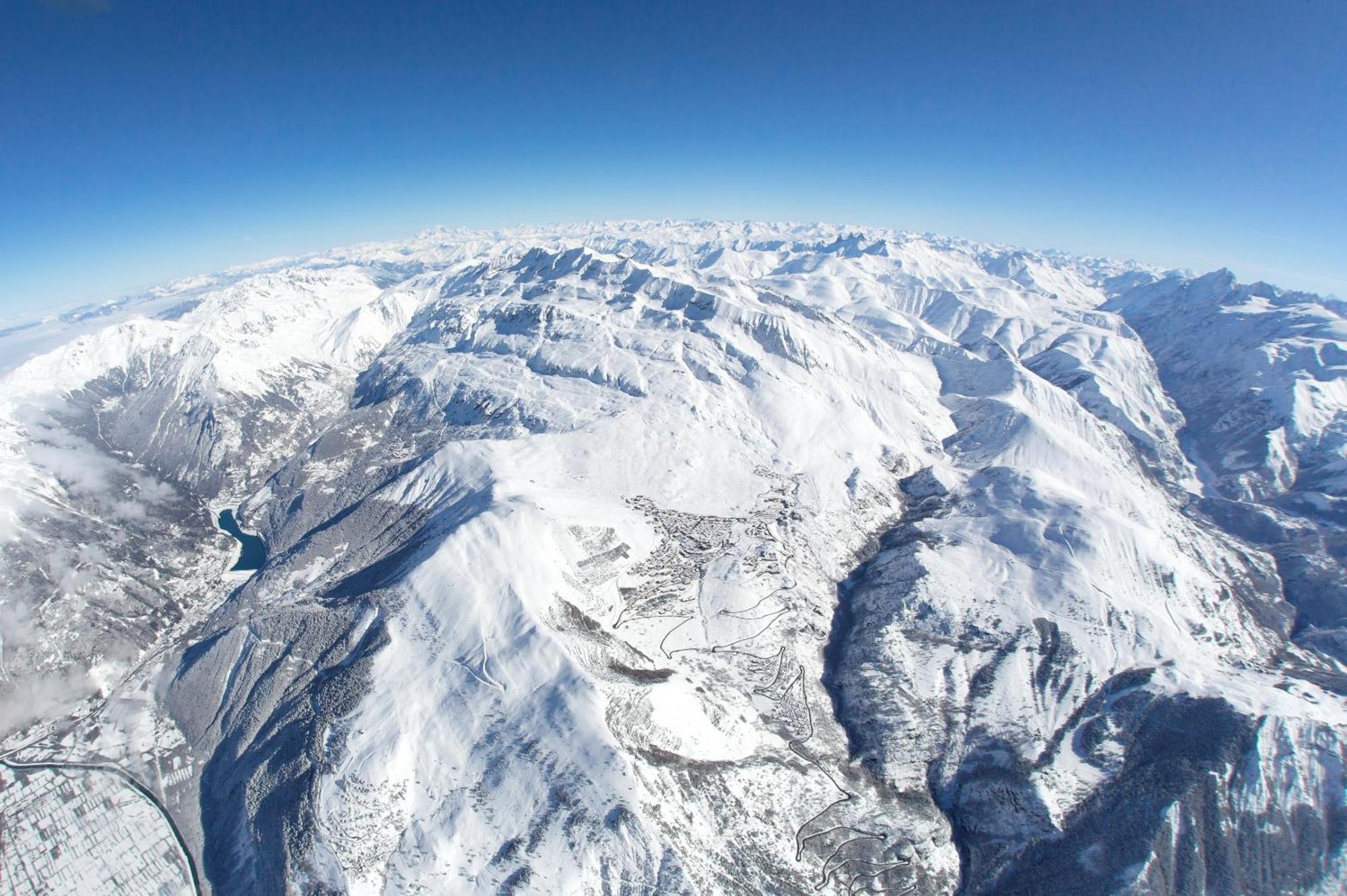 Chalet Alpe D'Huez 1850-Sea And Mountain Pleasure Avec 2 Appartements- 1 Appartement 3 Chambres 8 Couchages - 3 Salles D'Eau Et 1 Appartement 5 Chambres 12 Couchages 5 Salles D'Eau - Jacuzzi Et Sauna -Pieds Des Pistes Et Centre 외부 사진